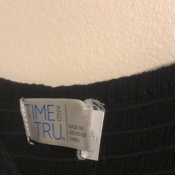 🧡2/$10 - Black maxi dress - Picture 5 of 5